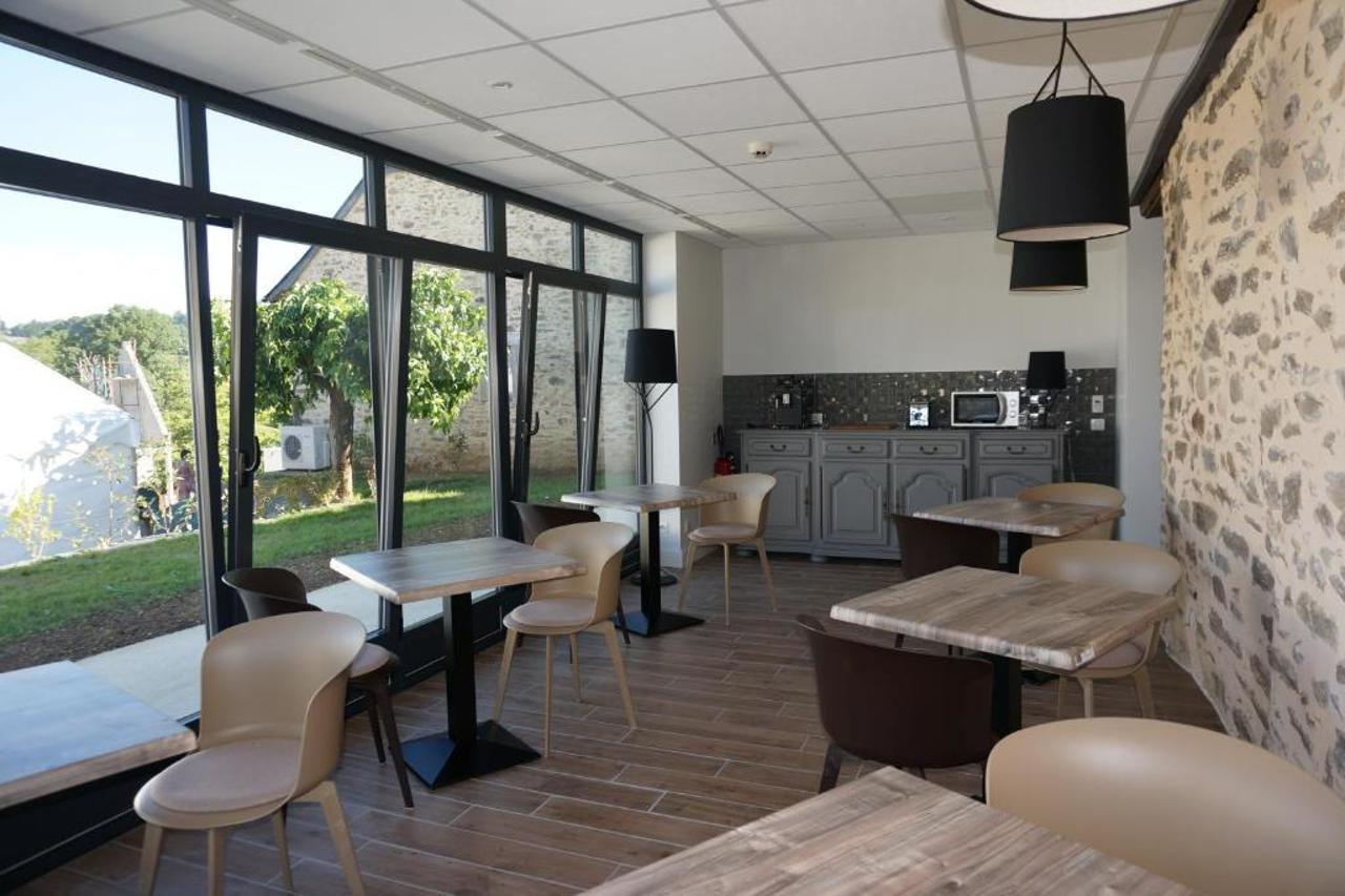The Originals Relais Hotel Saint-Roch Salzuit Buitenkant foto