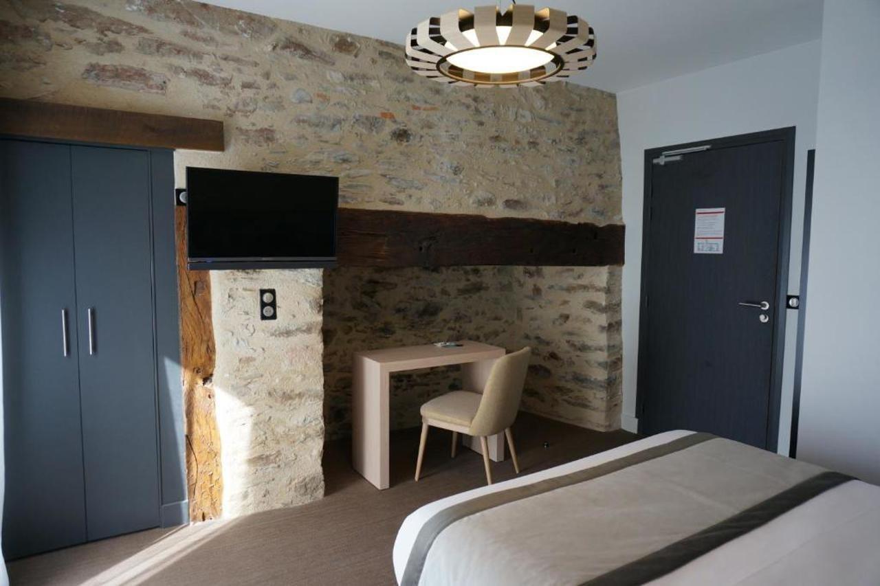 The Originals Relais Hotel Saint-Roch Salzuit Buitenkant foto