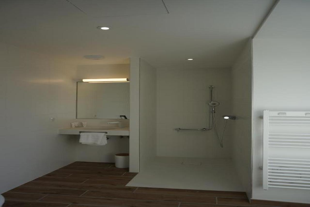 The Originals Relais Hotel Saint-Roch Salzuit Buitenkant foto